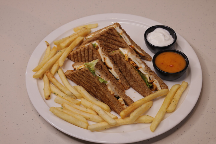 PANEER TIKKA SANDWICH